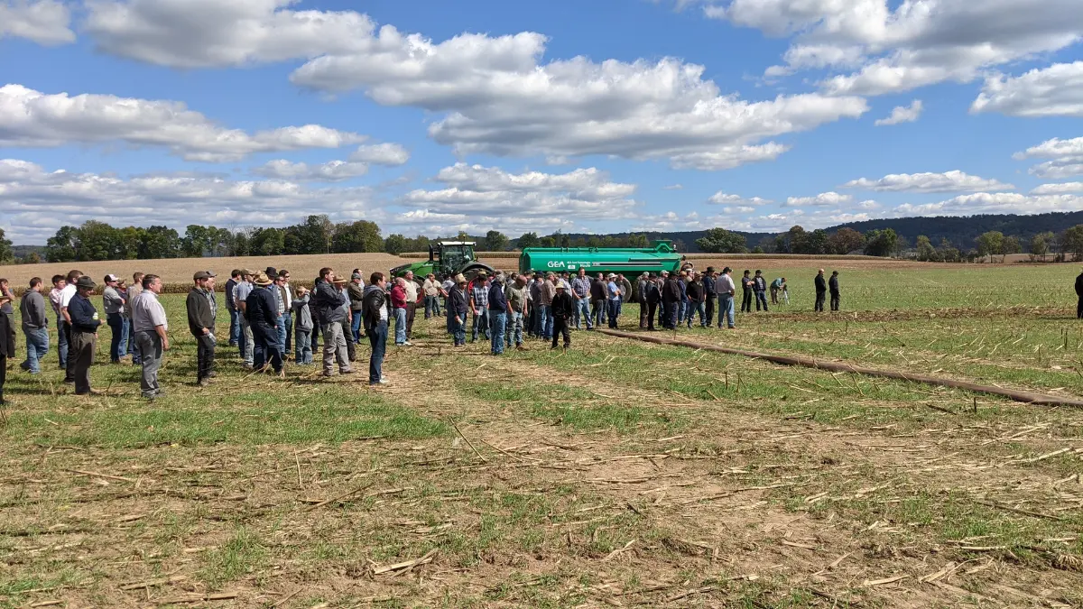 Event HooverAg manure haulers field day